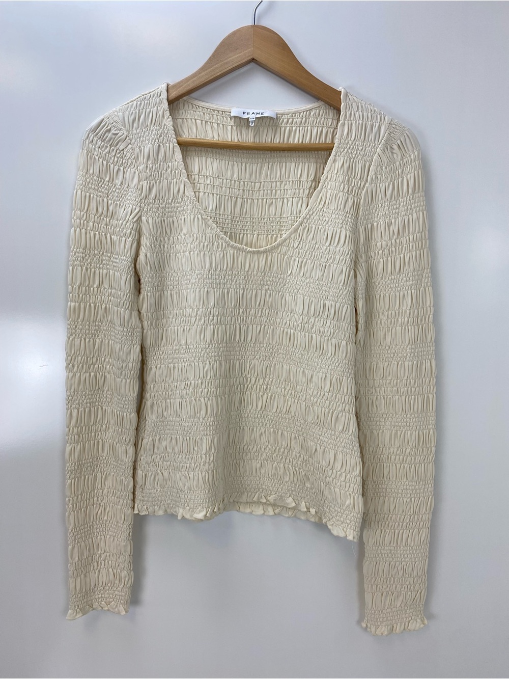 Frame Cream Smocked Scoop-Neck Long Sleeve Top